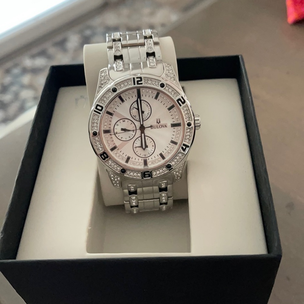 Bulova Men's 'Crystal' Quartz Stainless Steel Casual Watch